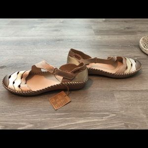 Pikolinos shoes size 9